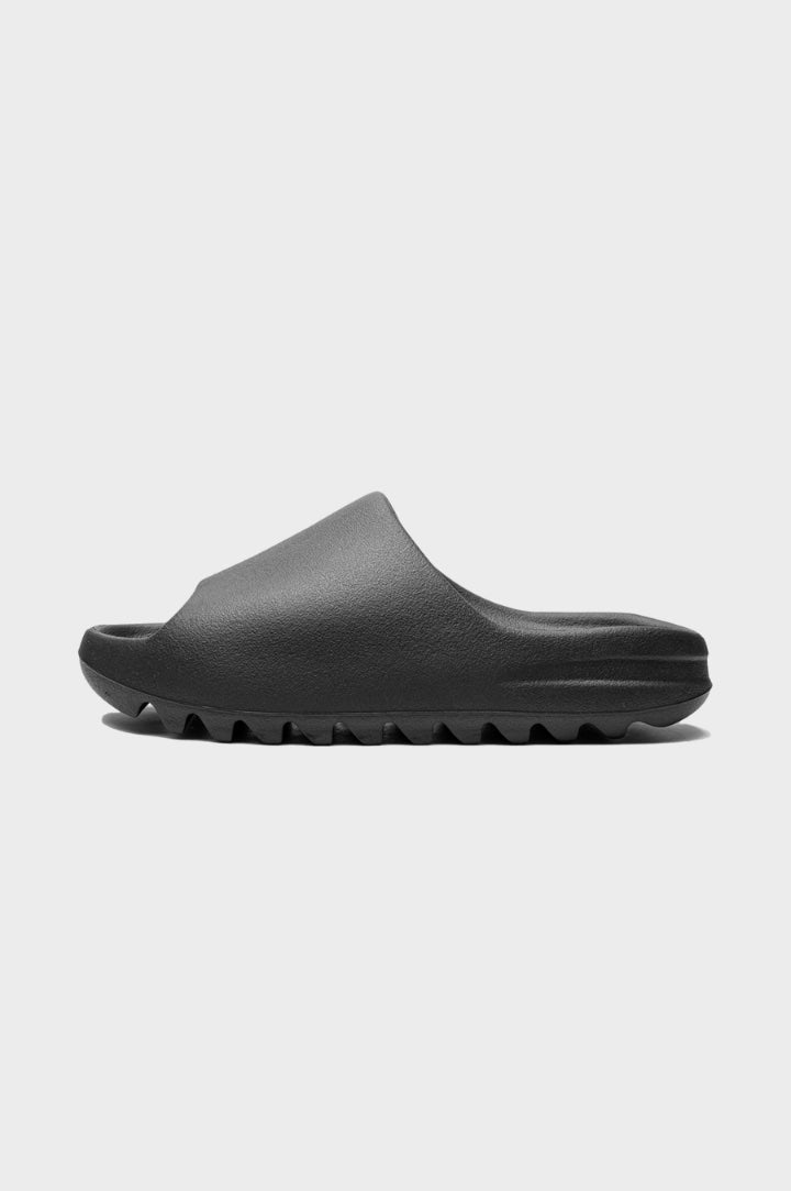 Yeezy Slide 'Dark Onyx'