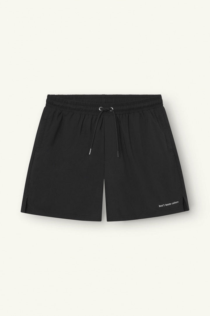 XYRA | BLACK