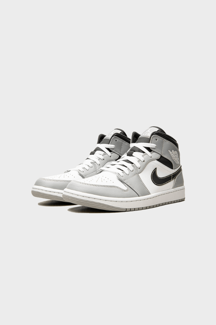 Air Jordan 1 Mid 'Light Smoke Grey Anthracite'