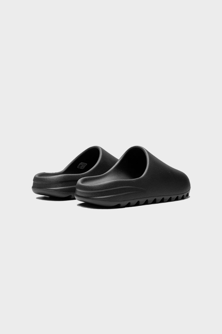 Yeezy Slide 'Dark Onyx'