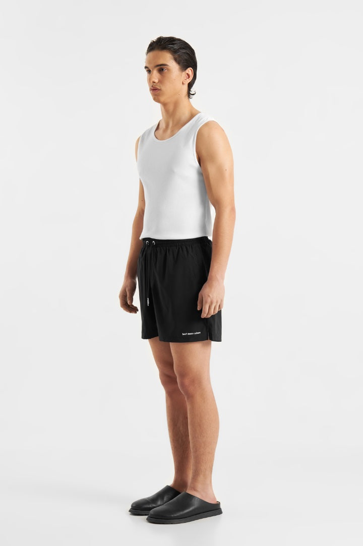 XYRA | BLACK